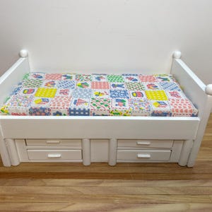Dollhouse Miniature Bed ~ Day Bed ~ 1:12th Scale ~ Child&#39;s Bed ~ Bedroom ~ Furniture ~ Room Box ~ Diorama ~ Vignette