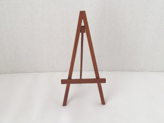 Dollhouse Easel for Pictures / Painting
