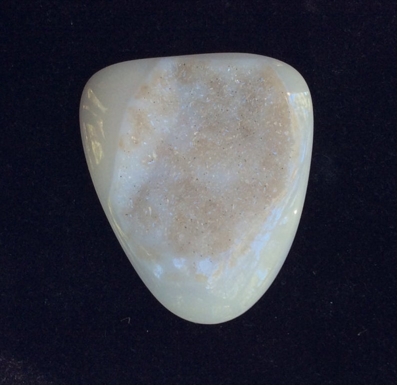 Druzy FREE SHIPPING White Huge Agate Edge Triangle Stunning 44x38mm Drusy Quartz NATURAL Untreated Natural Gemstone Free Shipping A193