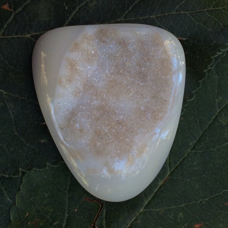 Druzy FREE SHIPPING White Huge Agate Edge Triangle Stunning 44x38mm Drusy Quartz NATURAL Untreated Natural Gemstone Free Shipping A193