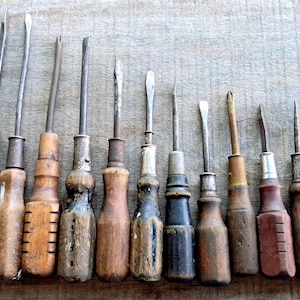 Vintage Wooden Handle Screwdriver Collection Lot of 12 Antique Primitive Mechanics Hand Tools Rustic Industrial Workshop Bench Display Prop