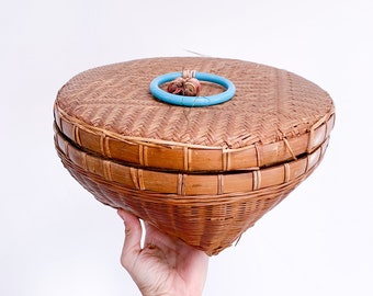 Vintage Chinese Sewing Basket with Lid – Round Woven Container, Boho Storage Container