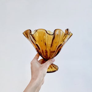 Vintage Amber Brown Pedestal Dish – Retro Candy Dish, Rufflle Edge Pedestal Bowl, Fenton Glass