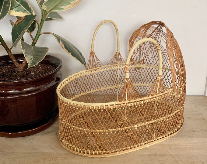 Vintage Wicker Moses Basket Small Boho Doll