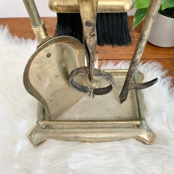 Vintage Brass Fireplace Tool Set – Shovel, Stoker, Tongs, Broom, Rack