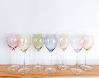 Vintage Pastel Multicolor Wine Glasses (Set of 7) – Rainbow Glassware, Colorful Wine Glass Set