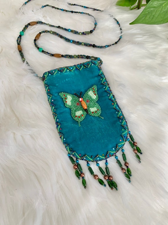 1990s Small Beaded Butterfly Purse – Blue Velvet … - image 2