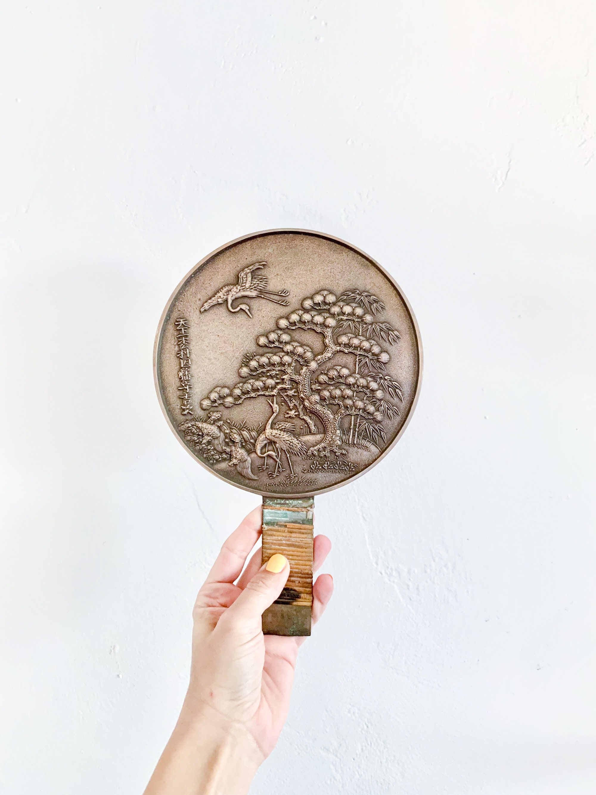 ★アンティーク 手鏡 ★ ★銅鏡 植物紋様 レトロ★ 日本のアンティークブロンズ鏡 - 芸者鏡、鶴 - Etsy 日本