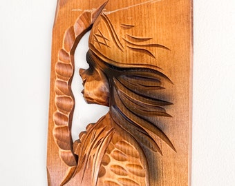 ヴィンテージの日本のアイヌの木彫り額 – 北海道の民芸品、日本の