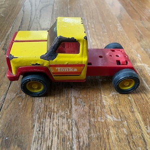 Vintage Tonka Dump Truck Cab only.