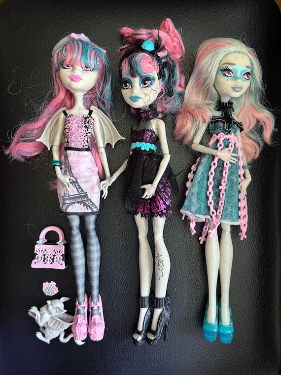 G1 Vintage Monster High Dolls. Rochelle Goyle Dolls. Haunted Rochelle Zombie Rochelle and Scaris Rochelle. Individually Sold Etsy