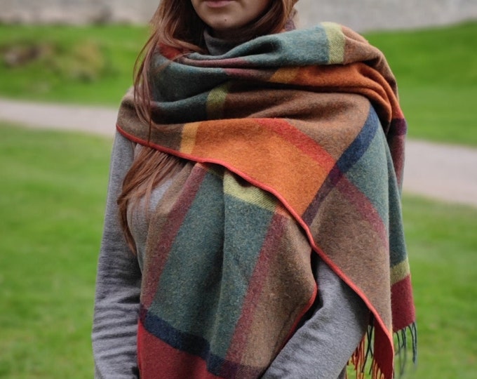 Irish Tweed Wool Shawls - Ring of Kerry Crafts