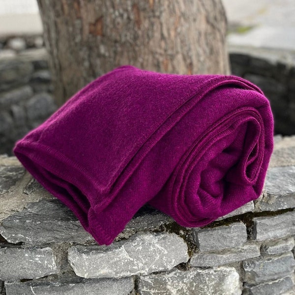 Queen Size Wool Blanket - Purple Wine / Wild Berry - 90″ x 100″ (229 x 254 cm) - 100% Pure New Irish Wool - Thick & Heavy - MADE IN IRELAND