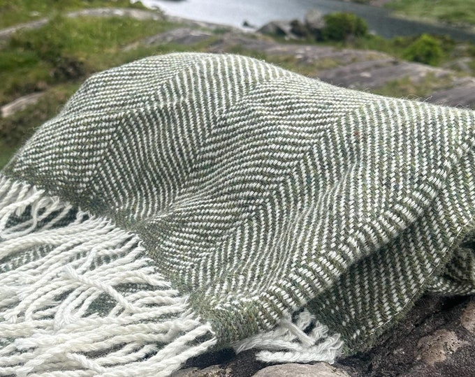 Handloomed Heavy Blanket/Throw - Large Herringbone Pattern - 100% Pure New Wool - with Teasels - Mulesing Free - HANDMADE IN IRELAND