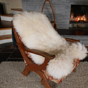 Luxurious Genuine Irish Sheepskin Rug - Soft & Thick Natural Wool - Eco-Friendly, Lanolin-Rich - Perfect for Home Decor, Gifts
