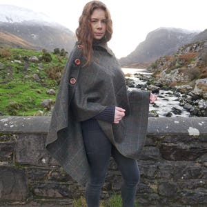 Versatile 3in1 - Irish tweed poncho, cape & shawl - moss green herringbone / over-check - ready for shipping - Handmade in Ireland