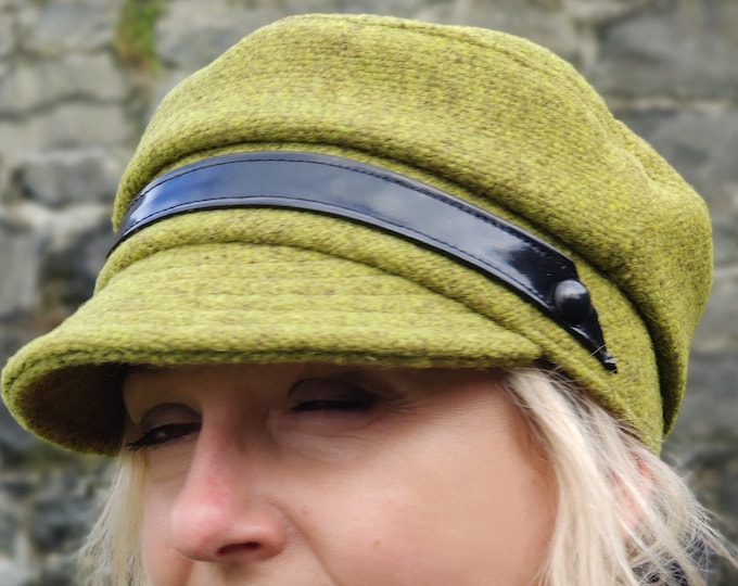 Ladies Tweed Newsboy Hat - lime/olive green - 100% pure new wool - HANDMADE IN IRELAND