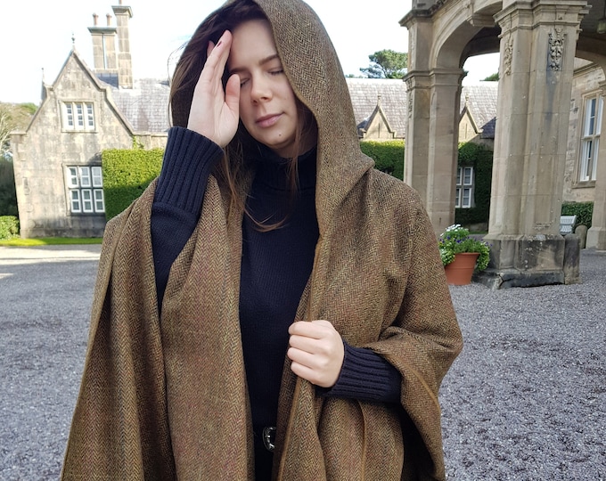 Irish Donegal Tweed Wool Hooded Cape, Ruana, Wrap, Cloak - Bronze/Brown Herringbone With Overcheck - 100% Pure New Wool -HANDMADE IN IRELAND