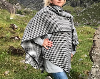 Irish soft lambswool ruana, wrap,cape,shawl,arisaid - black and white houndstooth - 100% pure new wool - HANDMADE IN IRELAND