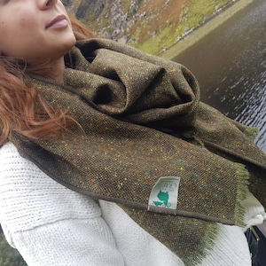 Irish Donegal tweed shawl, oversized scarf, stole - speckled green with fleck - 100% Pure New Wool - hand fringed - HANDMADE IN IRELAND