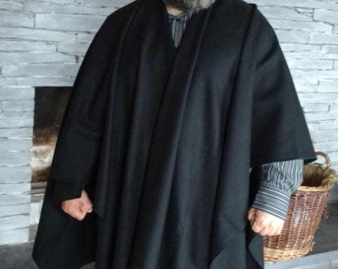 Irish Tweed Wool Ruana, Wrap, Cape, Arisaid , Rectangle Cloak - Black - 100% Pure New Wool - unisex - HANDMADE IN IRELAND