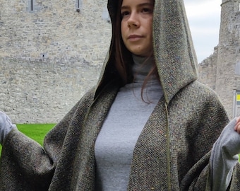 Irish Donegal Tweed Wool Hooded Ruana, Cape, Rectangle Cloak - Speckled Forest Green Herringbone - Mediumweight -Unisex- HANDMADE IN IRELAND