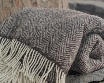 Natural Eco UNDYED Wool Blanket / Throw - 52" x 75" (132 x 190cm) - 100% Pure New Wool - Dark Grey Herringbone - MADE In IRELAND