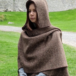 Irish Donegal Tweed Wool Hooded Ruana, Cape, Rectangle Cloak - Speckled Brown/Bronze Herringbone - Heavy Tweed -Unisex - HANDMADE IN IRELAND