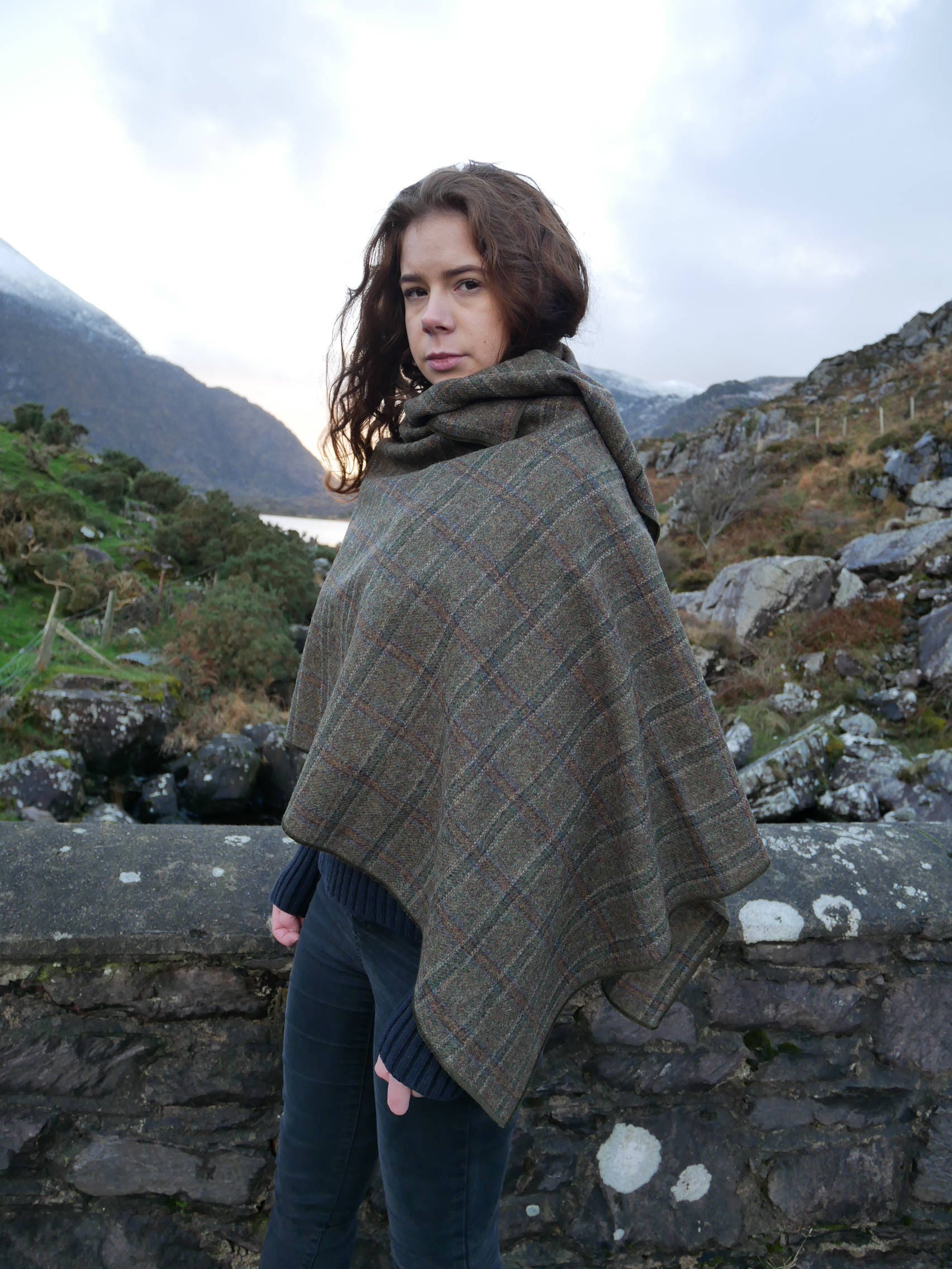 Versatile 3in1-Irish tweed wool poncho, cape & shawl - green Irish ...