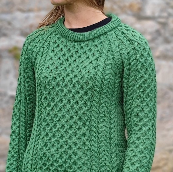 Ladies Irish Aran Merino Wool Sweater Jumper 100 Pure Merino Wool Kiwi Grass Green Warm Chunky HANDMADE IN IRELAND Etsy UK