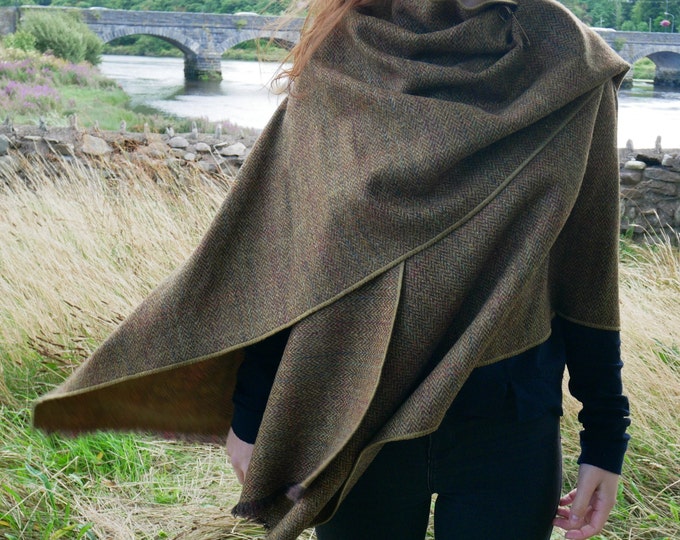 Irish Donegal Tweed Wool Ruana,wrap,cape,coat,arisaid -bronze/brown herringbone with over check - 100% Pure New Wool - HANDMADE IN IRELAND