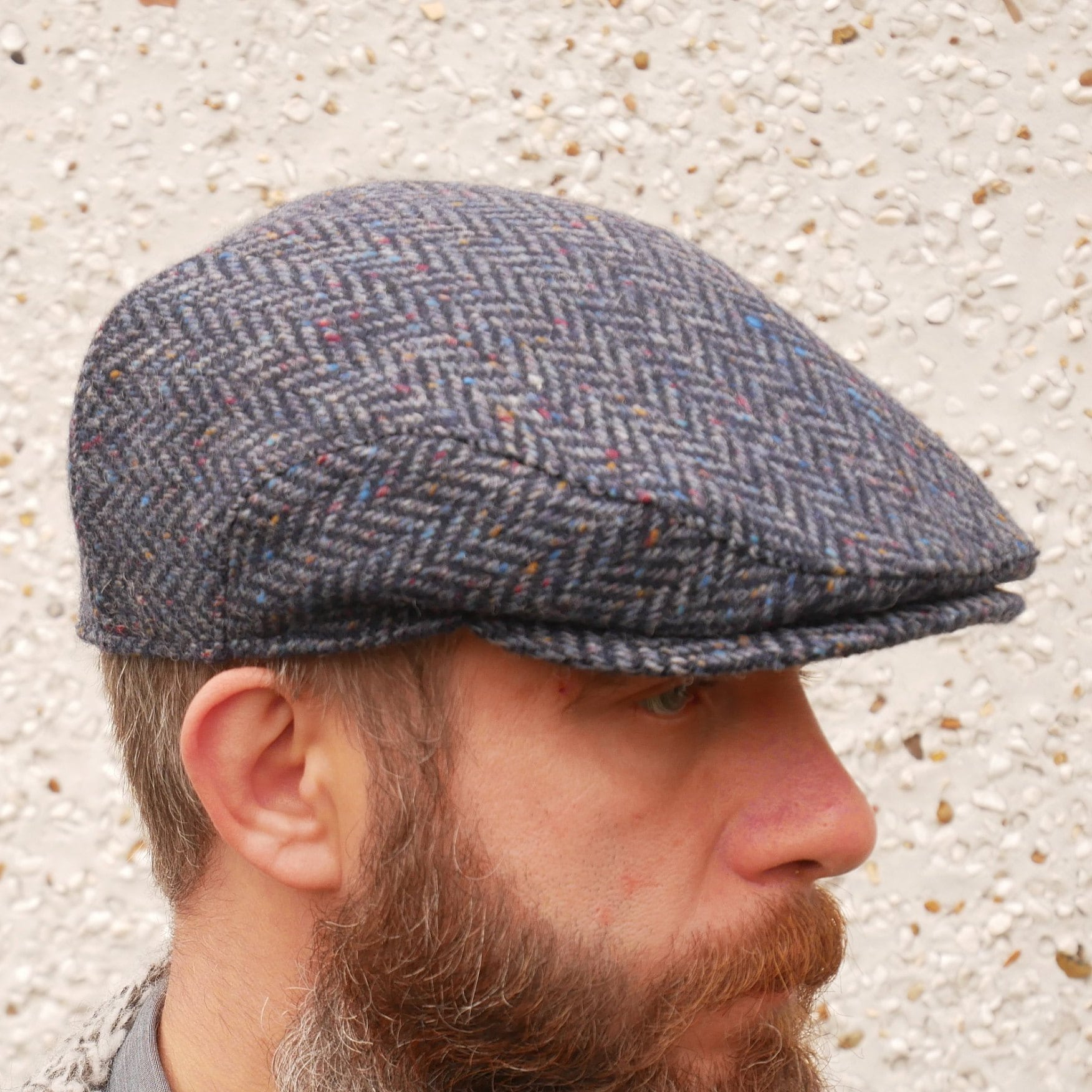 Traditional Irish tweed flat cap with foldable ear flaps navy/blue