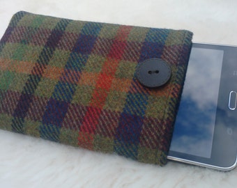 Irish tweed 7 inch tablet cover - sleeve - 100 % wool - Handmade in Ireland - ready for shipping