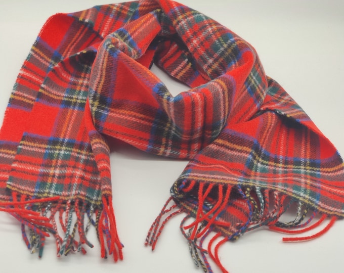 Irish Soft Lambswool Scarf - 100% Pure New Wool - classic Scottish  tartan/plaid check - very soft - unisex - HANDMADE IN IRELAND