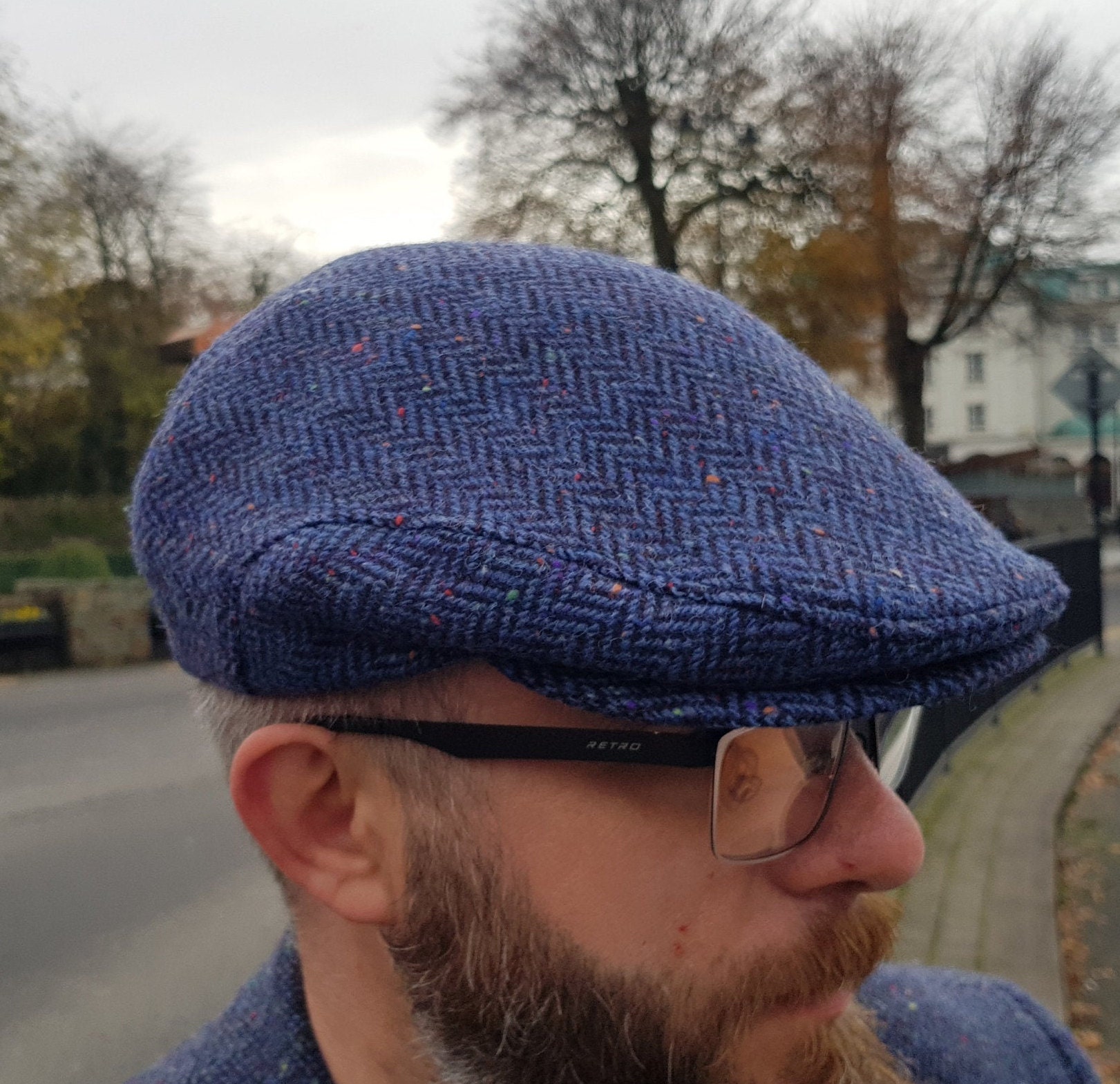 Traditional Irish tweed flat cap speckled blue/navy herringbone 100