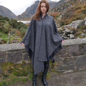 Irish Donegal Tweed Wool Ruana, Cape, Wrap, Cloak Charcoal/ Grey Salt ...