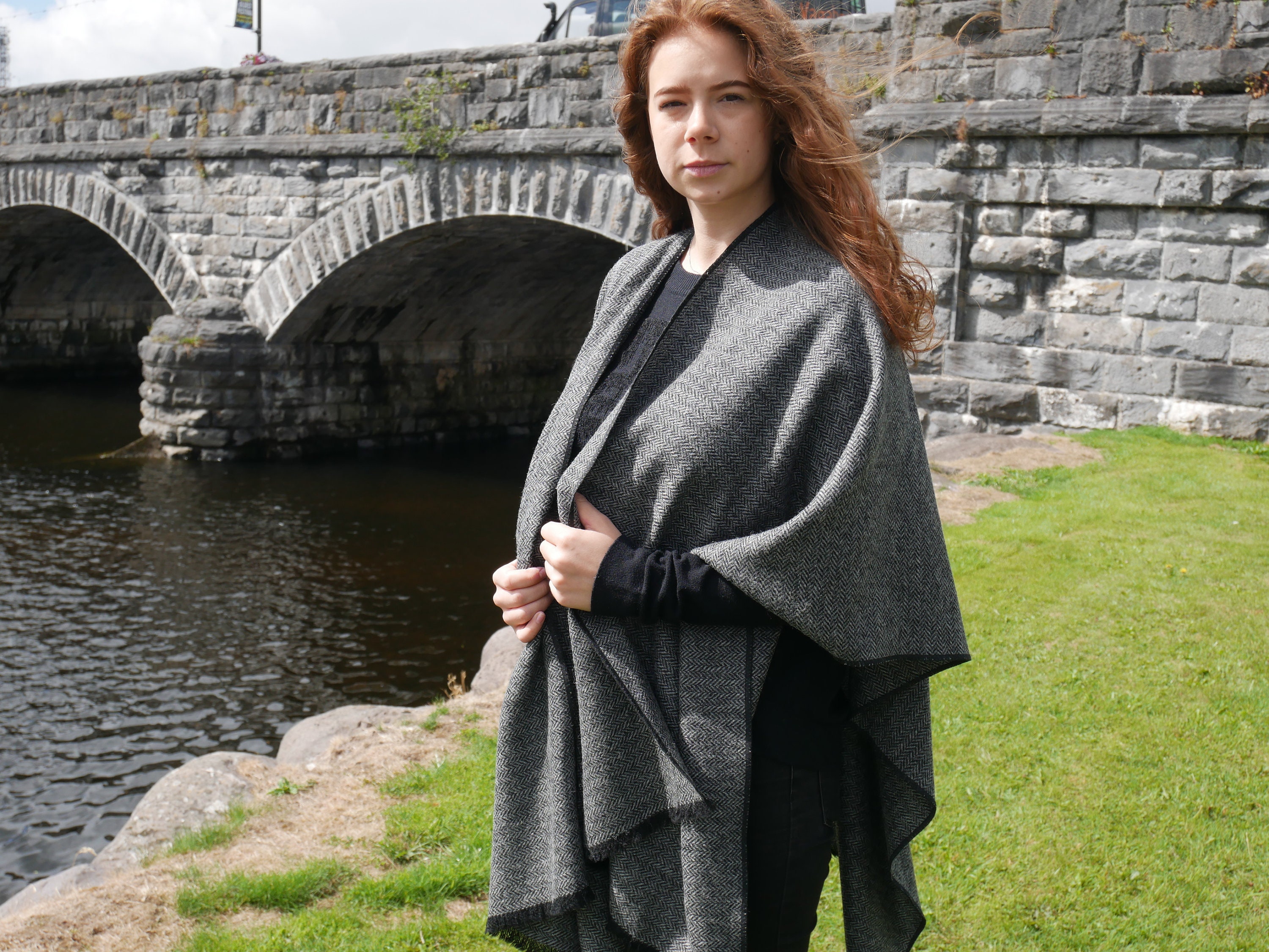 Women's Irish Wool Poncho - Black/White Herringbone