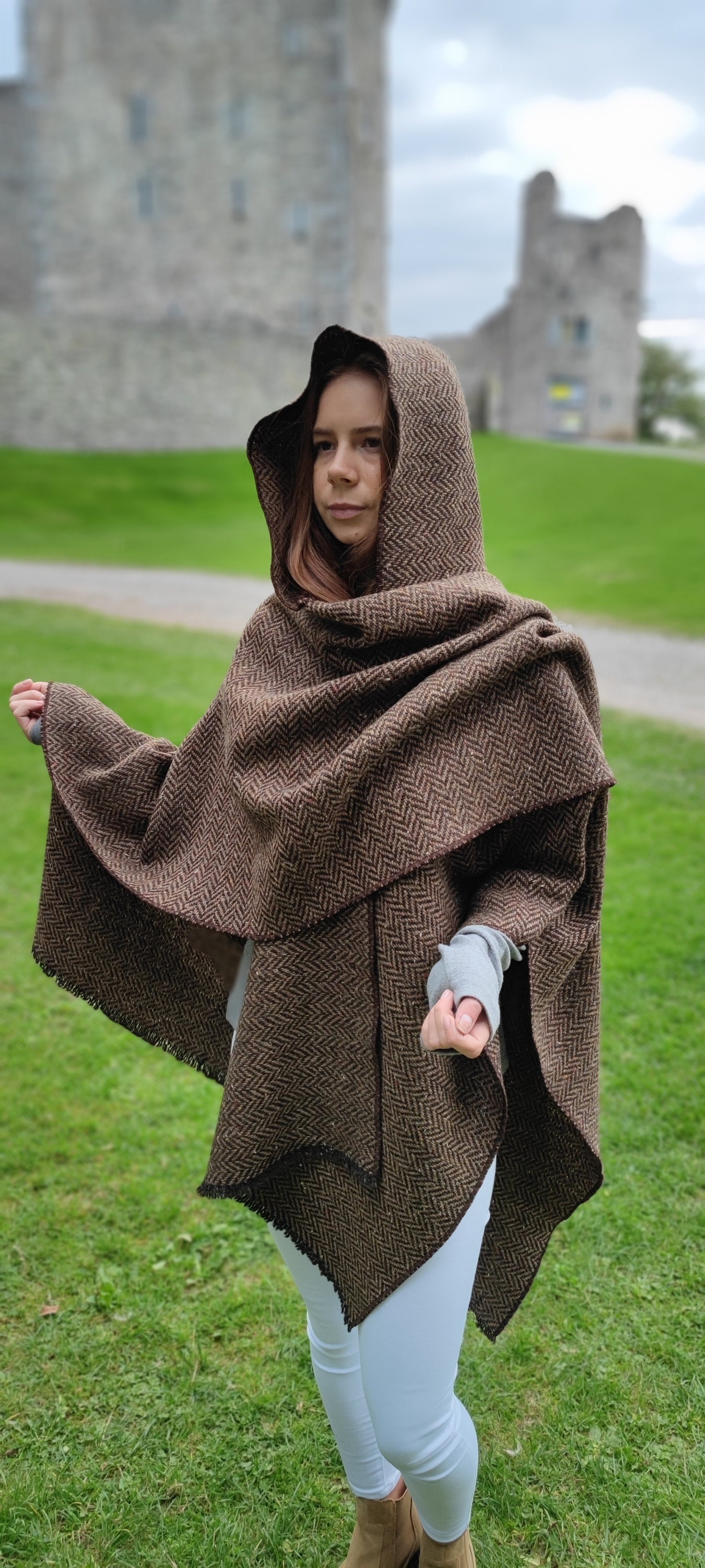 KateIrishTweedStore Hooded Medieval Tweed Cloak