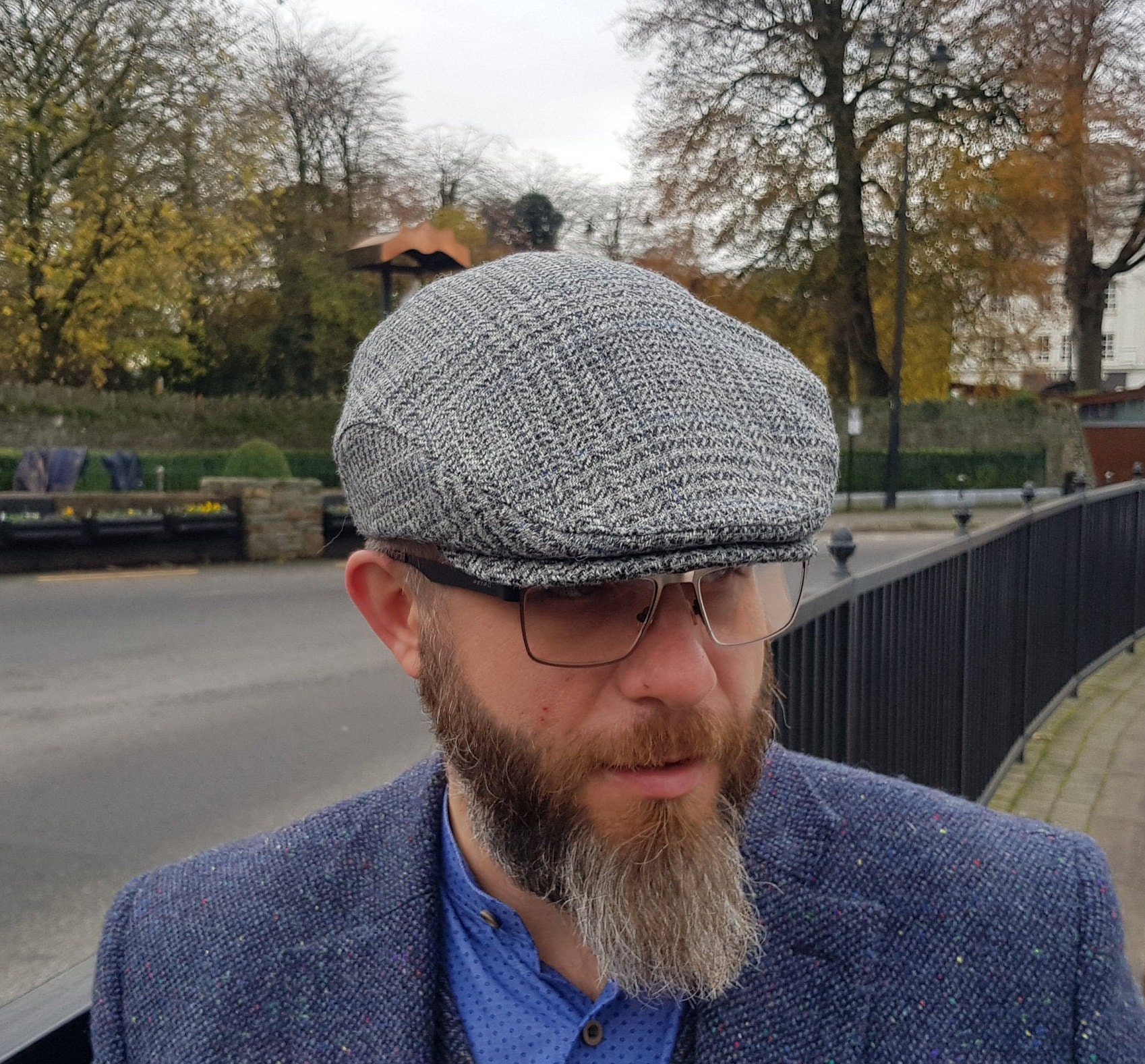 Traditional Irish tweed Flat Cap -Paddy Cap- Grey/Blue Tartan /Plaid ...