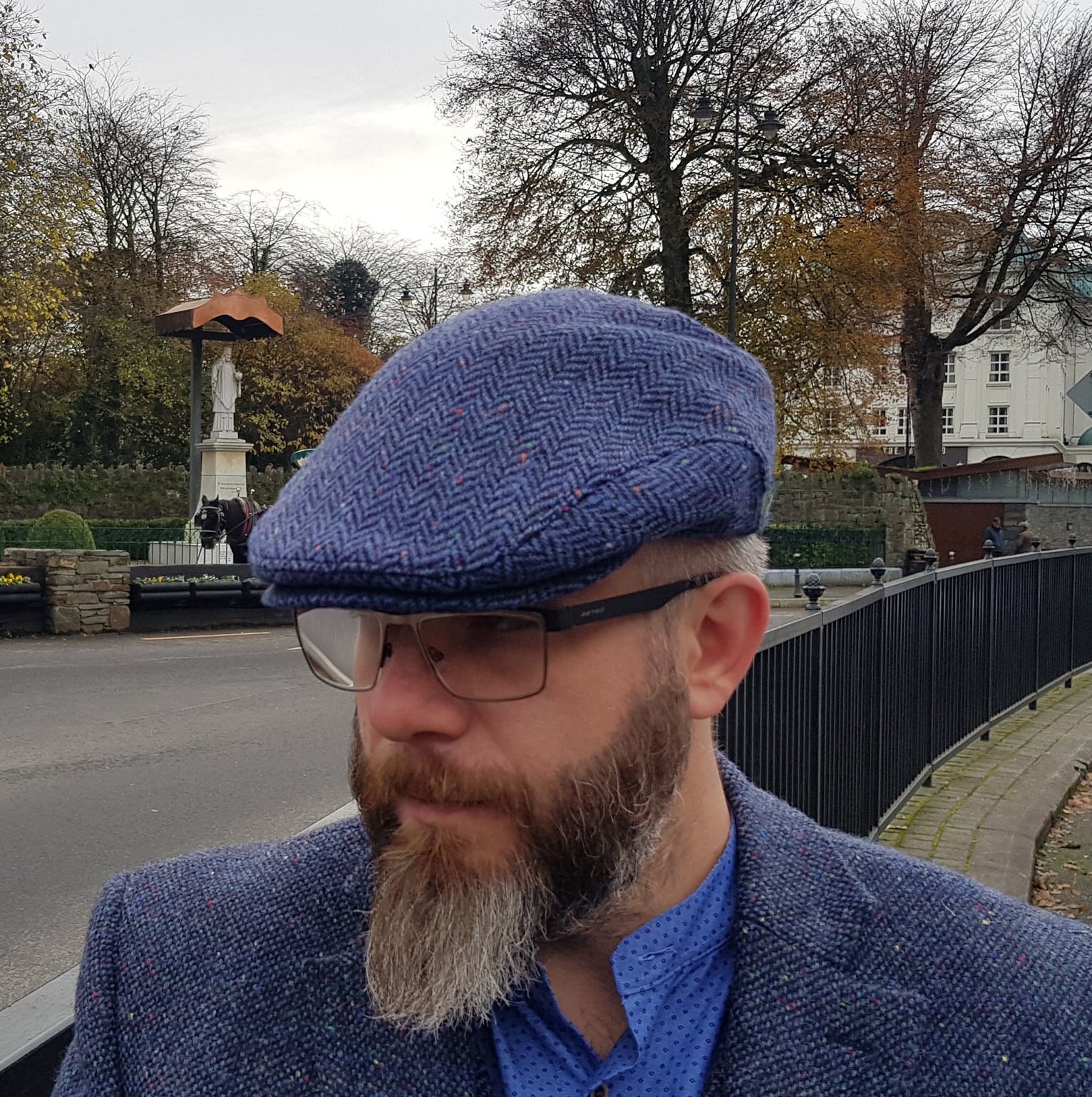 Traditional Irish tweed flat cap - speckled blue/navy herringbone - 100 ...