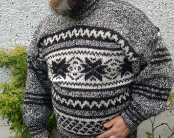 Authentischer irischer handgestrickter Pullover-FREE SHIPPING-grau,schwarz&weiß-100% rohe Bio-Wolle-ungefärbt-unverarbeitet- Handgestrickt in Irland