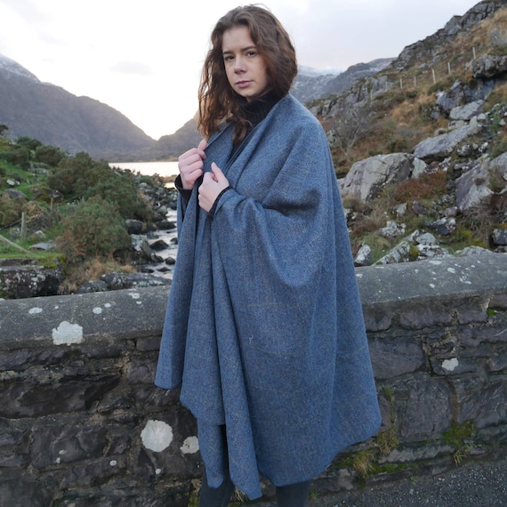 Irish Pure Lambswool Cape, Ruana, Wrap , Shawl 100% Pure New Wool  Beige/blue Check Supersoft One Size Fits All HANDMADE IN IRELAND -   Israel