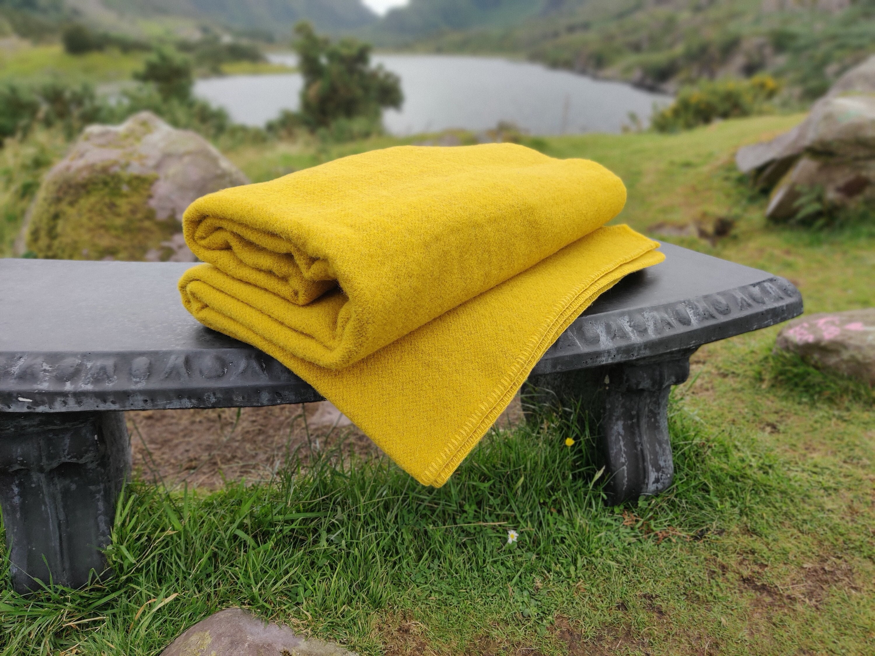 King/Queen Size Wool Blanket/Throw Gorse Yellow/Grey 90″ x 100″ (228