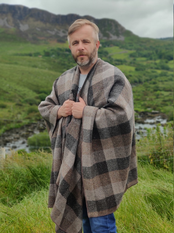Irish Donegal Tweed Ruana, Wrap, Cape, Cloak - HEAVY TWEED - Beige