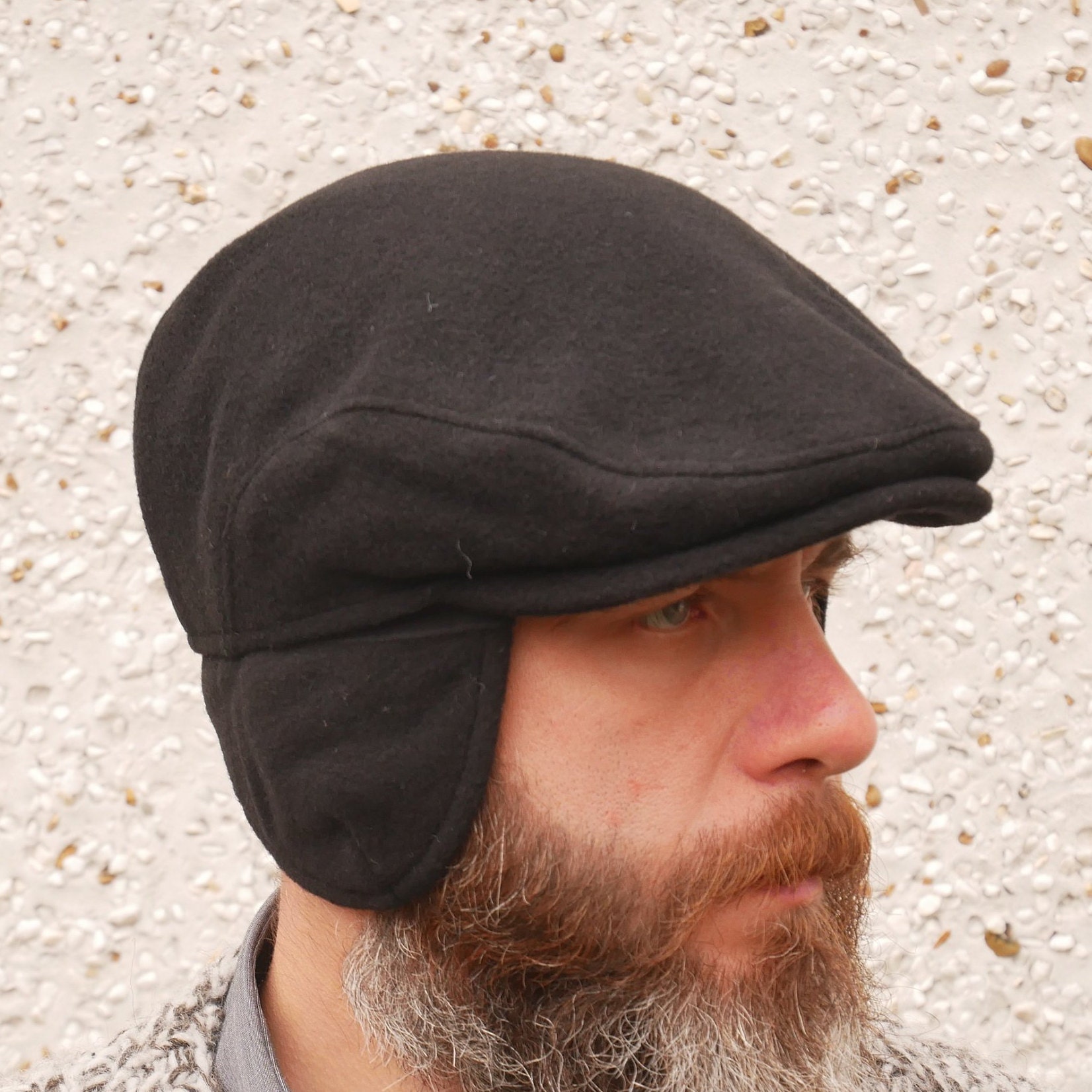 Traditional Irish tweed flat cap with optional/foldable ear flaps ...