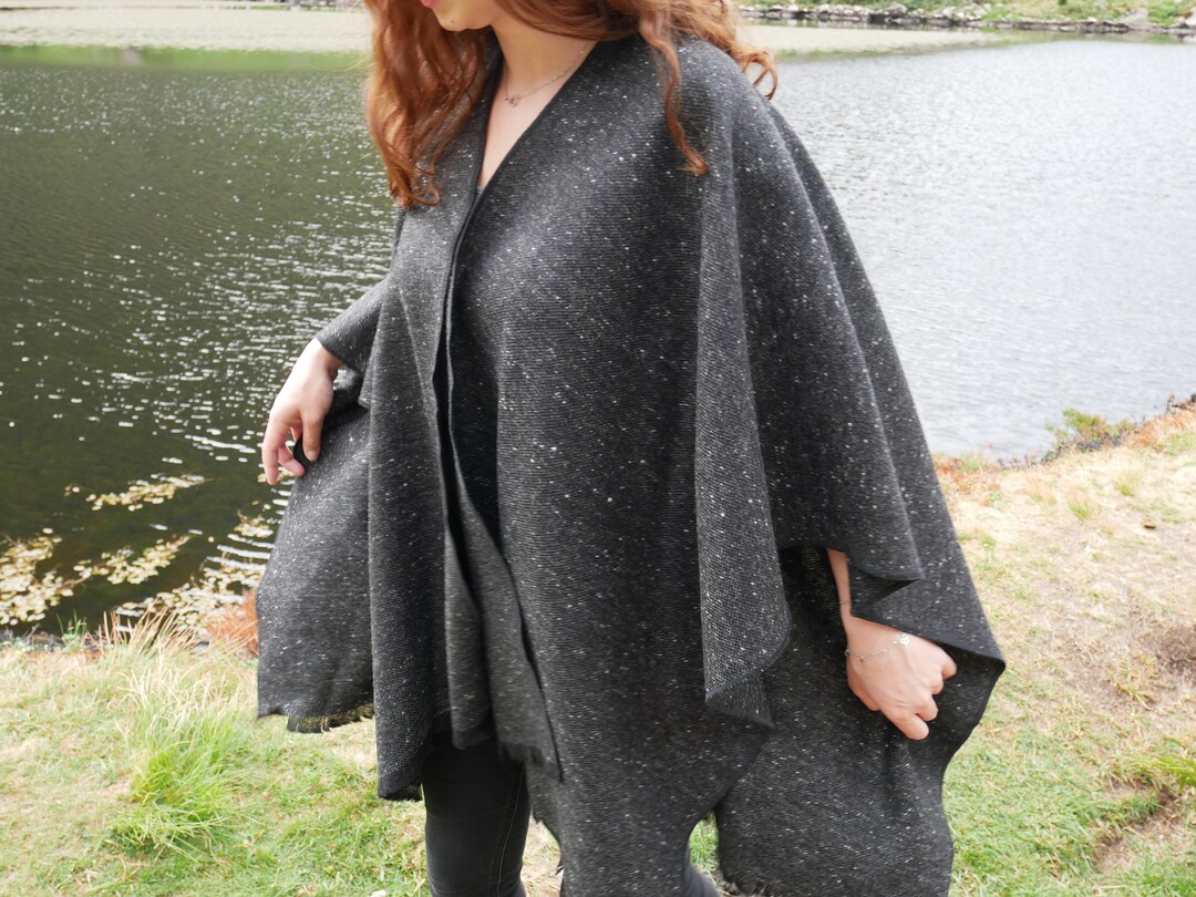 Irish Wool Ruana Irish Donegal Tweed Wool Ruana, Wrap , Rectangle Cape - Speckled/fleck ...