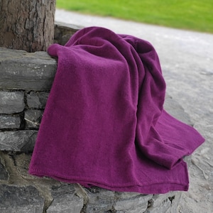 Twin Size Wool Blanket - Purple Wine / Wild Berry - 70″ x 90″ (178 x 229 cm) - 100% Pure New Irish Wool - Thick & Heavy - MADE IN IRELAND