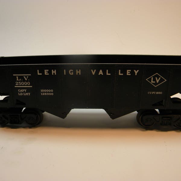 Lionel 6176 Lehigh Valley Hopper Car  Black with no number version