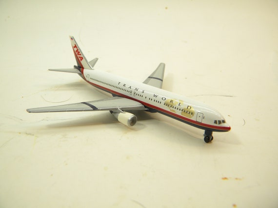 Herpa Wings Boeing 767-300 TWA Passenger Jet 1:500 Scale Die-cast