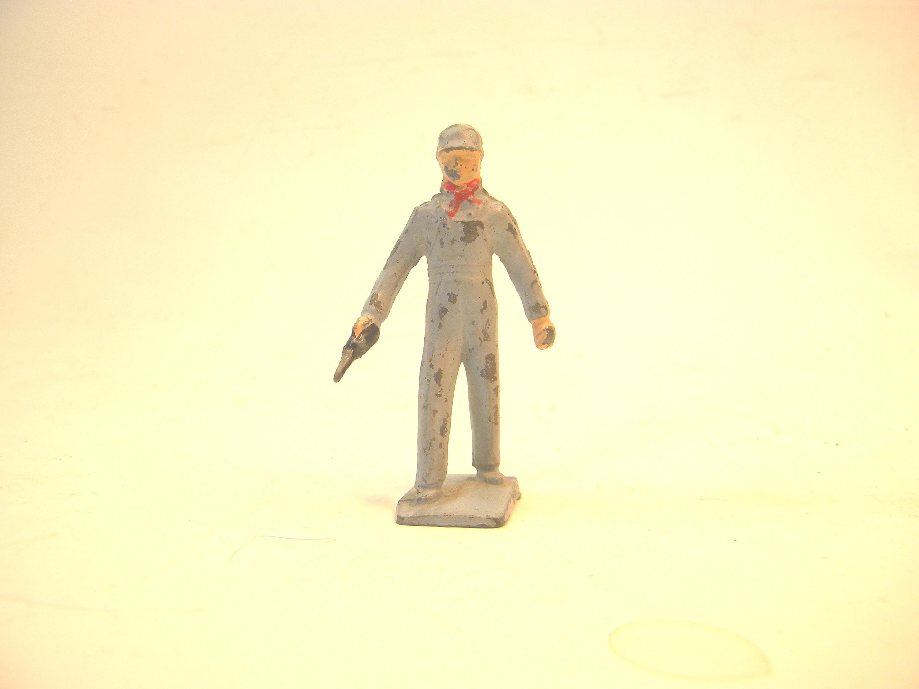Vintage Lincoln Logs Ll34 Railroad Engineer 1940's Cast Metal